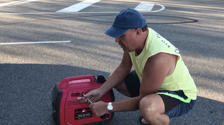 changing the oil in generator