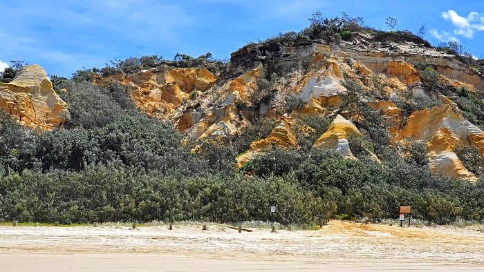 Beautiful coloured sands of The Pinnacles